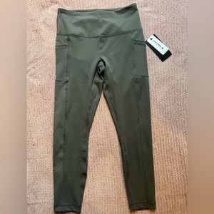 90 Degree by Reflex High Waist Fresh Dill Green leggings in size Medium